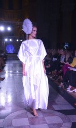 Saraden Designs Belfast Fashion Week SS19 - Model Aimee Boyle - Photo credit Trazanne Saraden Designs Belfast Fashion Week SS19