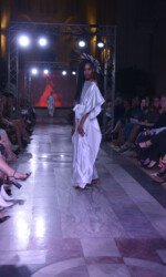 Saraden Designs Belfast Fashion Week SS19 - Model Thandi - Photo credit Trazanne Saraden Designs Belfast Fashion Week SS19