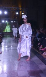 Saraden Designs Belfast Fashion Week SS19 - Model Maria- Photo credit Trazanne Saraden Designs Belfast Fashion Week SS19