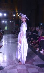 Saraden Designs Belfast Fashion Week SS19 - Model Philippa- Photo credit Trazanne Saraden Designs Belfast Fashion Week SS19