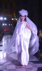 Saraden Designs Belfast Fashion Week SS19 - Model Rebecca Mcguire- Photo credit Trazanne Saraden Designs Belfast Fashion Week SS19