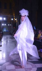 Saraden Designs Belfast Fashion Week SS19 - Model Rebecca Mcguire- Photo credit Trazanne Saraden Designs Belfast Fashion Week SS19