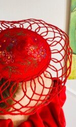 Sarah O' Rourke wearing Saraden Designs Millinery - Irish Milliner - Award Winning Milliner - Ladies Day - Racing Style Sarah O' Rourke wearing Saraden Designs Millinery - Irish Milliner - Award Winning Milliner - Ladies Day - Racing Style